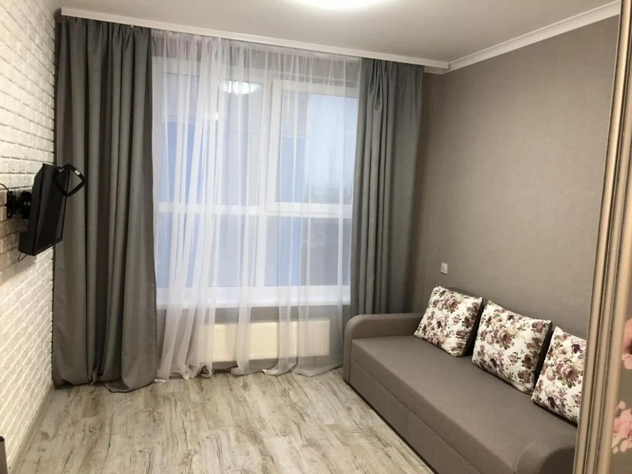 شقة كييف  في Квартира Парковые Озера